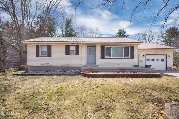 $260,000 | 22 Thomas Avenue, Hudson Falls, NY 12839