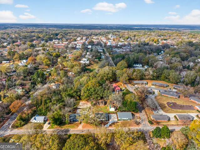 $1,500 | 491 Vine Street, Unit A, Madison, GA 30650