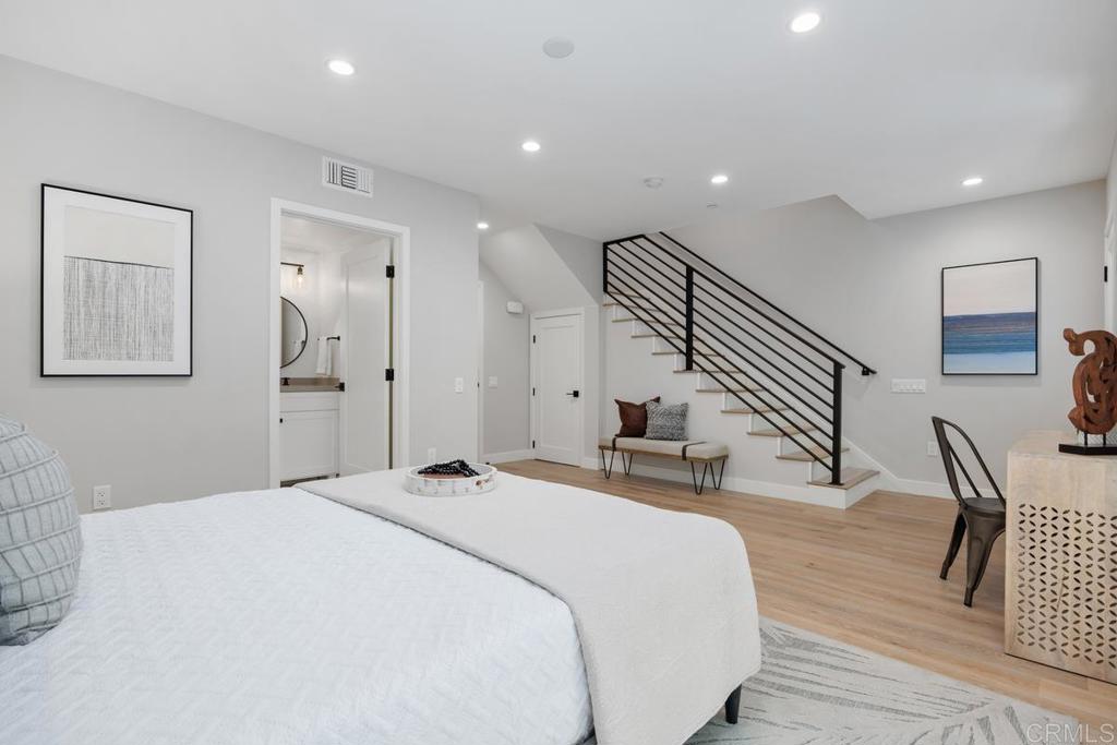 3341 Tyler Street Carlsbad, CA 92008 - Photo 9 of 46