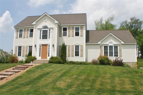 33 Vista Circle Rutland, MA 01543 - Photo 1 of 24