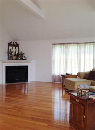 33 Vista Circle Rutland, MA 01543 - Photo 5 of 24