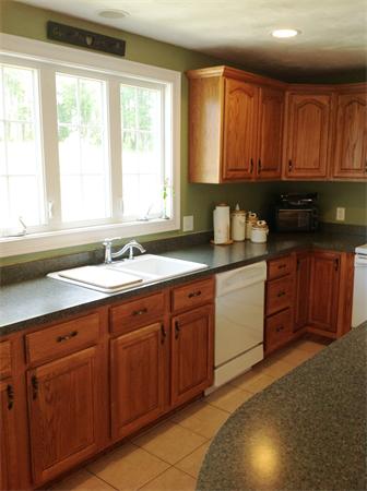 33 Vista Circle Rutland, MA 01543 - Photo 7 of 24