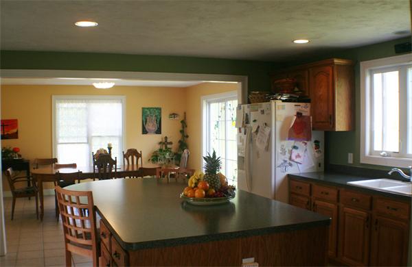 33 Vista Circle Rutland, MA 01543 - Photo 8 of 24