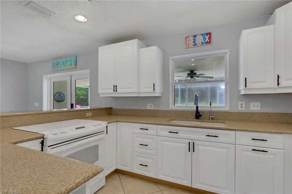 640 27th Street Southwest Naples, FL 34117 - Photo 16 of 46 Gallery Image 16