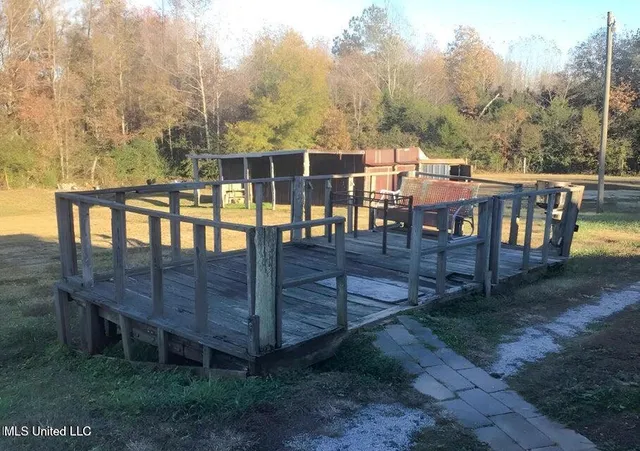 $42,950 | 101 County Road 54, Carrollton, MS 38917