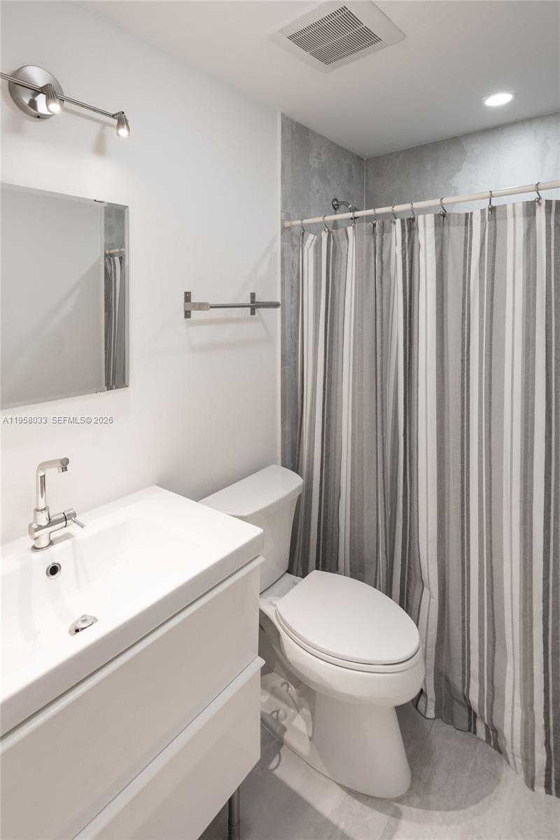 8514 Southwest 103rd Avenue, Unit 8514 Miami, FL 33173 - Photo 16 of 24