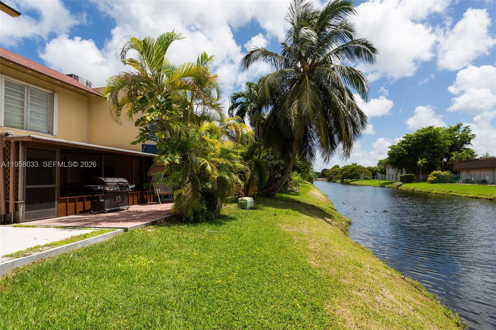 8514 Southwest 103rd Avenue, Unit 8514 Miami, FL 33173 - Photo 23 of 24