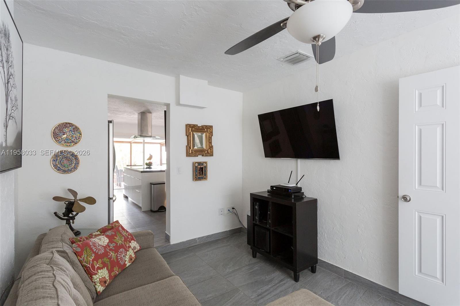 8514 Southwest 103rd Avenue, Unit 8514 Miami, FL 33173 - Photo 7 of 24