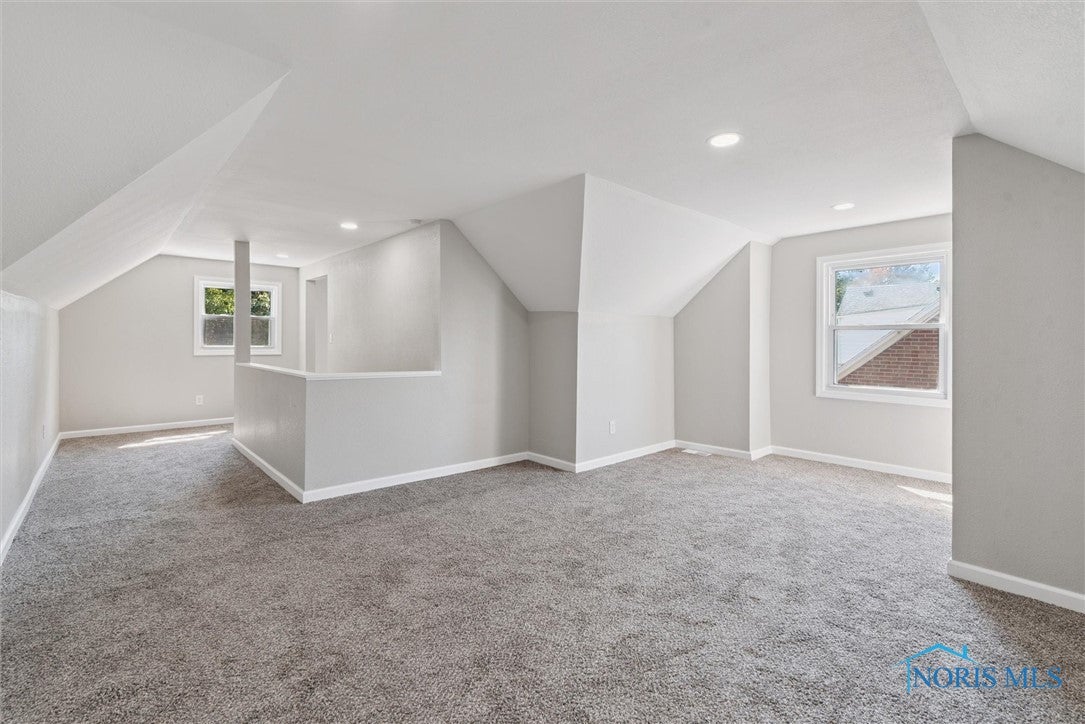 421 Eagle Point Road Rossford, OH 43460 - Photo 17 of 30 Gallery Image 17