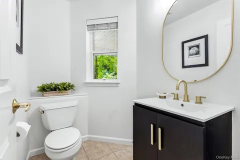 $734,000 | 94 Hillcrest Lane, Peekskill, NY 10566