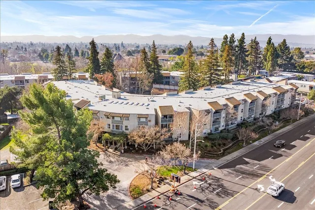 $324,900 | 1085 Murrieta Boulevard, Unit 124, Livermore, CA 94550