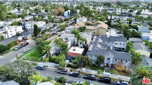 $2,500,000 | 558 San Juan Avenue, Venice, CA 90291
