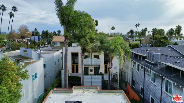$2,500,000 | 558 San Juan Avenue, Venice, CA 90291