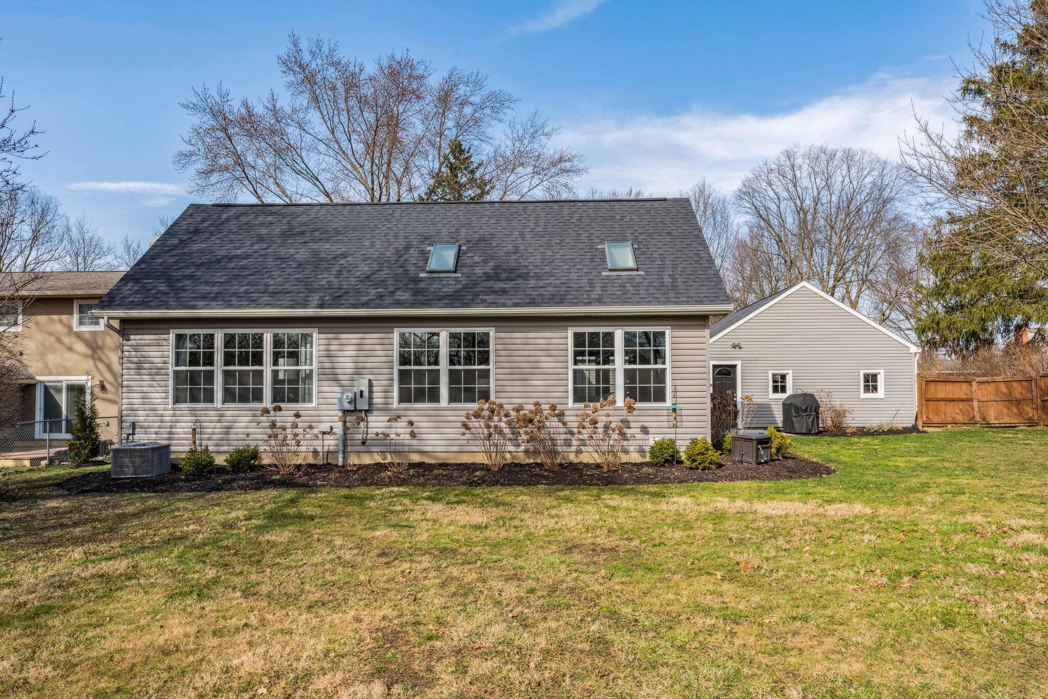 2465 Middlesex Road Upper Arlington, OH 43220 - Photo 101 of 109 Back of Home