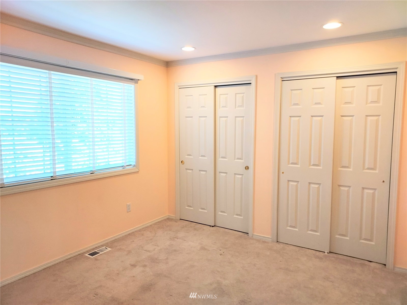 150 Donaper Road Sequim, WA 98382 - Photo 16 of 25 an empty room with windows