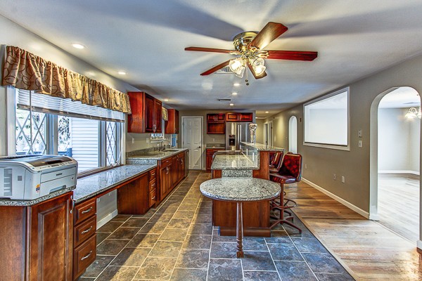 89 Appleton Road Auburn, MA 01501 - Photo 7 of 22 Gallery Image 7