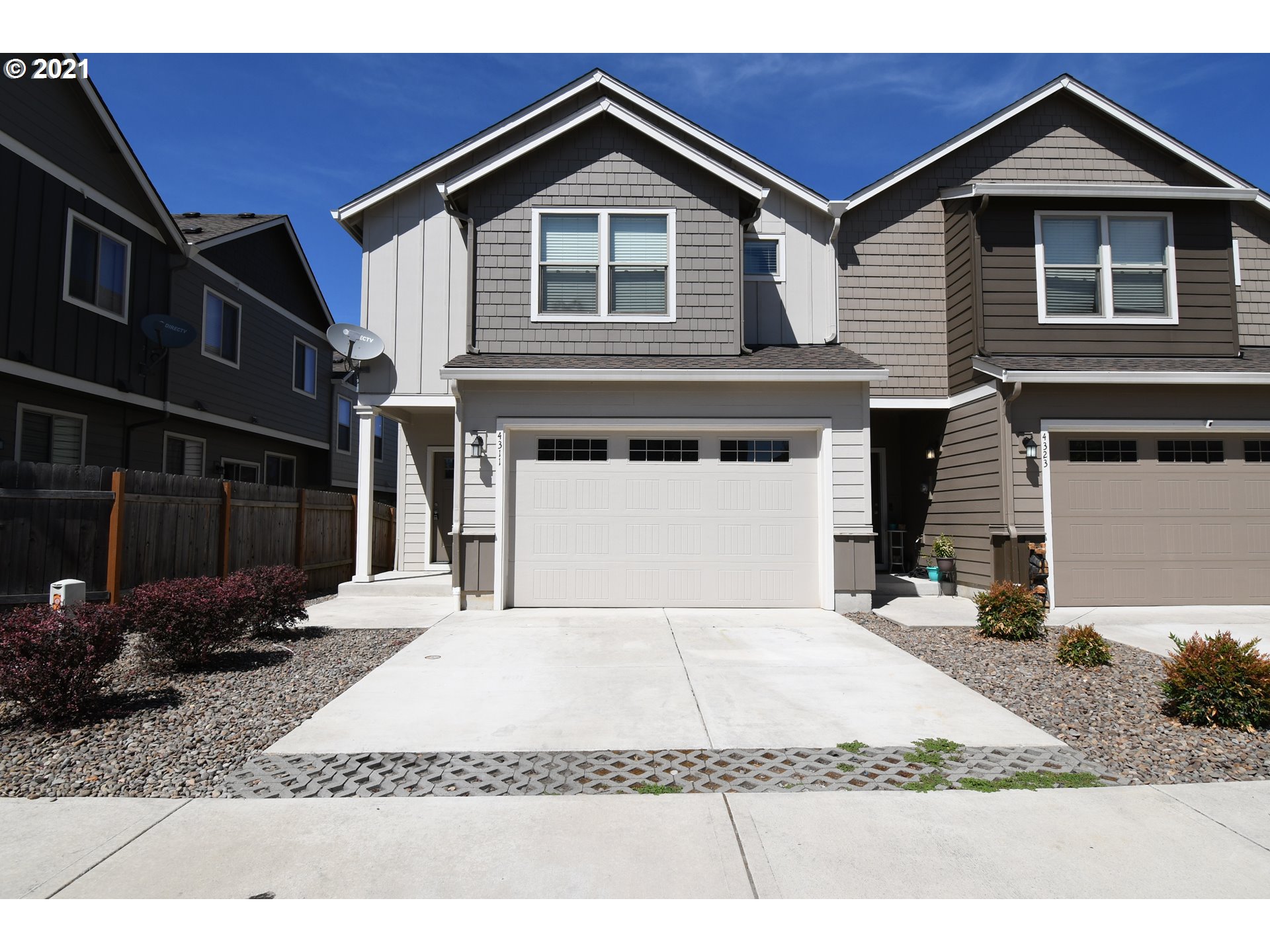 4311 North 2nd Way Ridgefield, WA 98642 - Photo 1 of 20