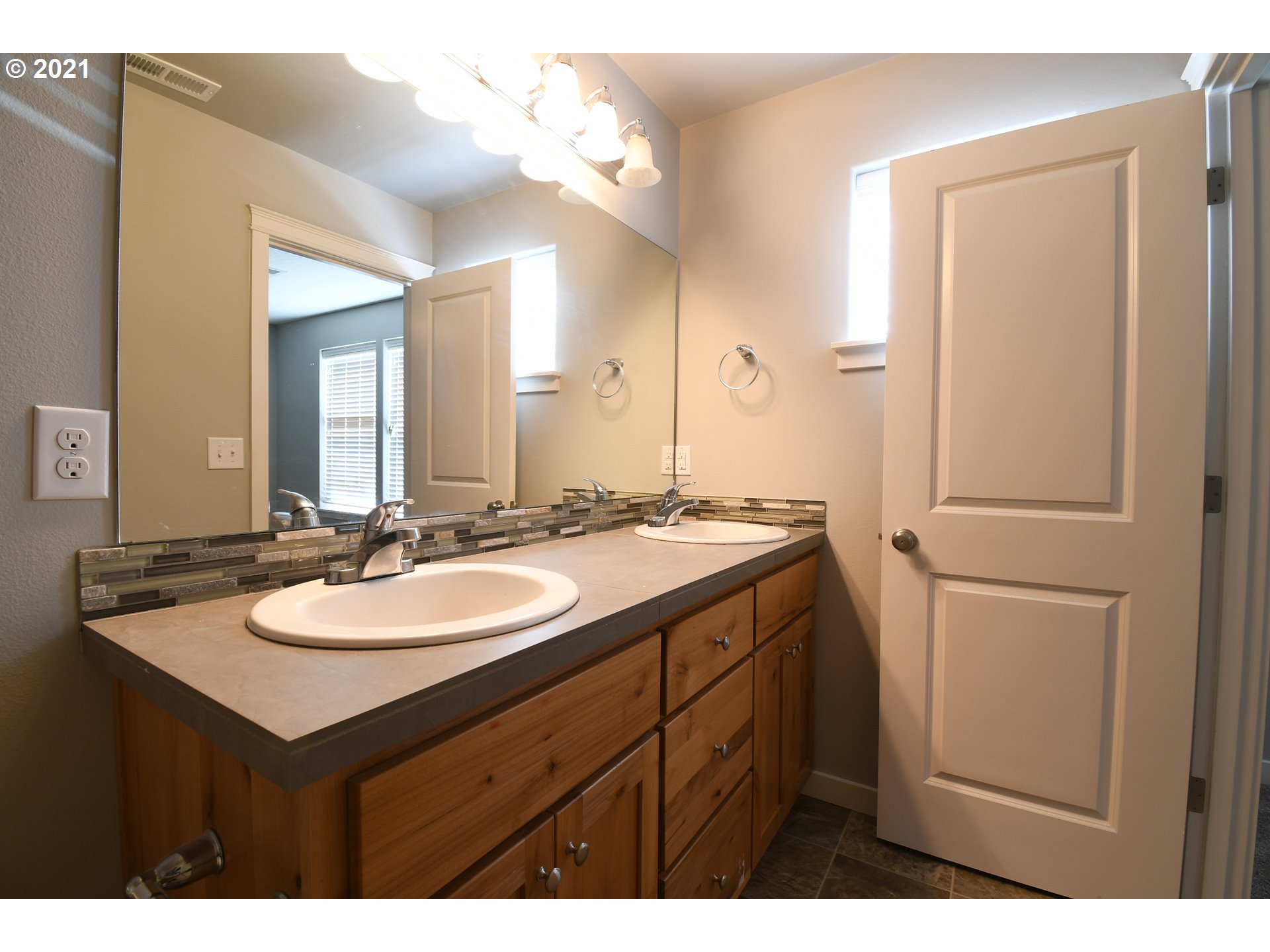 4311 North 2nd Way Ridgefield, WA 98642 - Photo 13 of 20