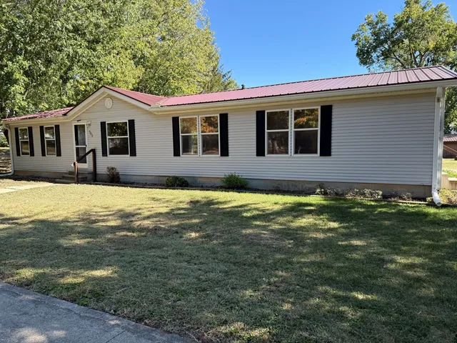 $139,900 | 502 3rd Street West, Lyndon, IL 61261