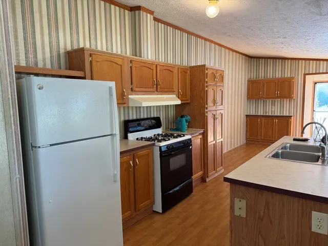 $129,900 | 502 3rd Street West, Lyndon, IL 61261