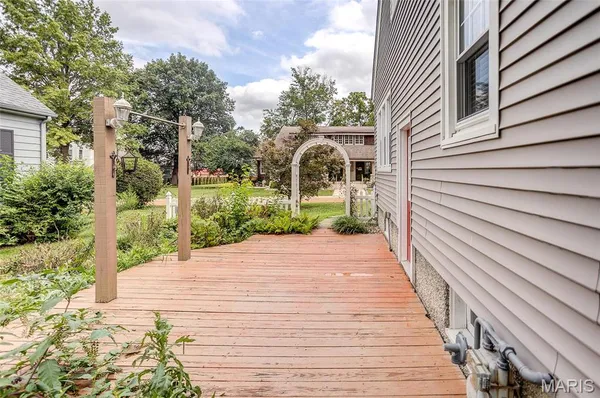 $187,500 | 111 West Barr Place, Jerseyville, IL 62052