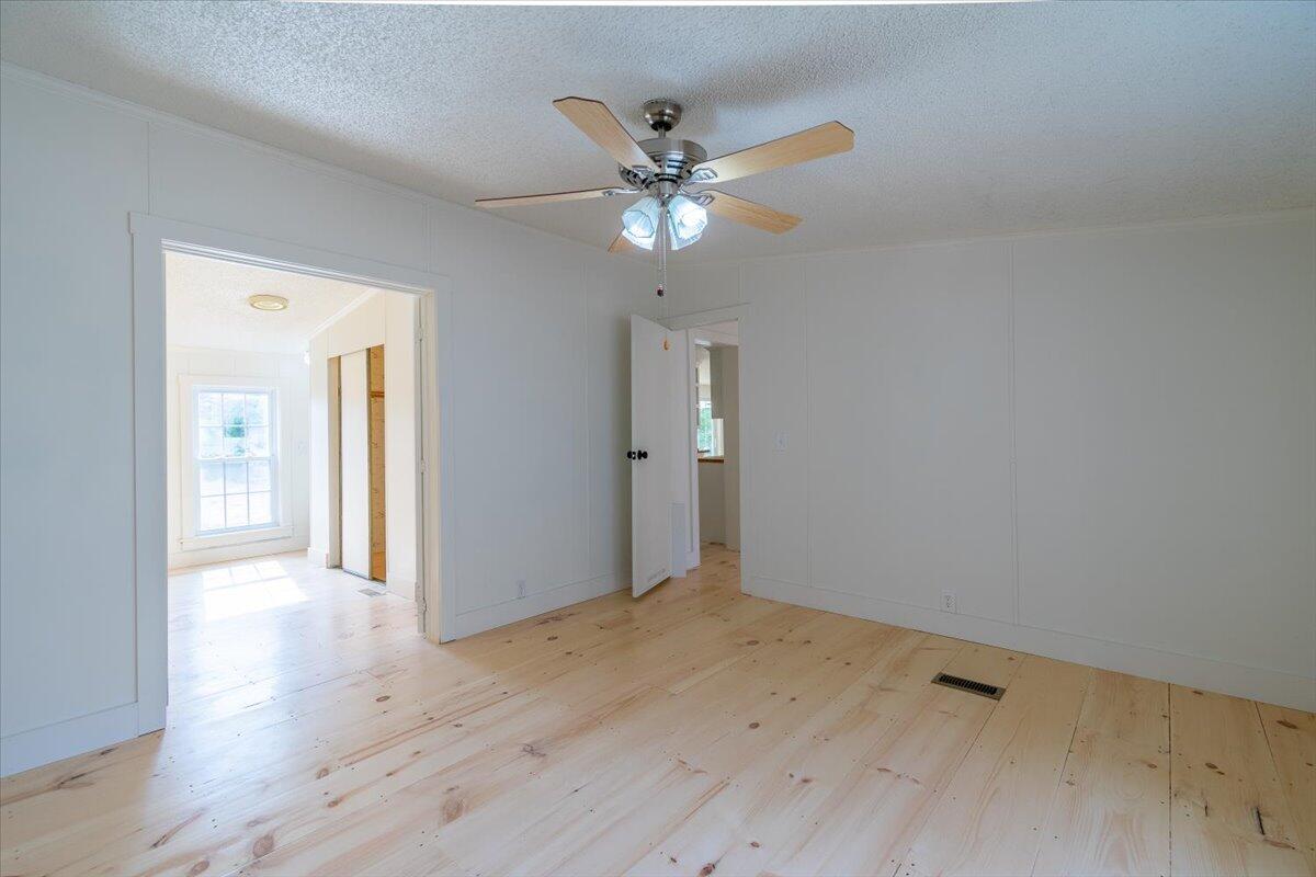 557 Bunker Hill Road Warren, ME 04864 - Photo 19 of 39 03-557 Bunker-2