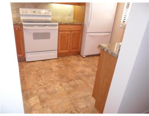 2001 Marina Isle Way, Unit 305 Jupiter, FL 33477 - Photo 5 of 8 Additional Photo