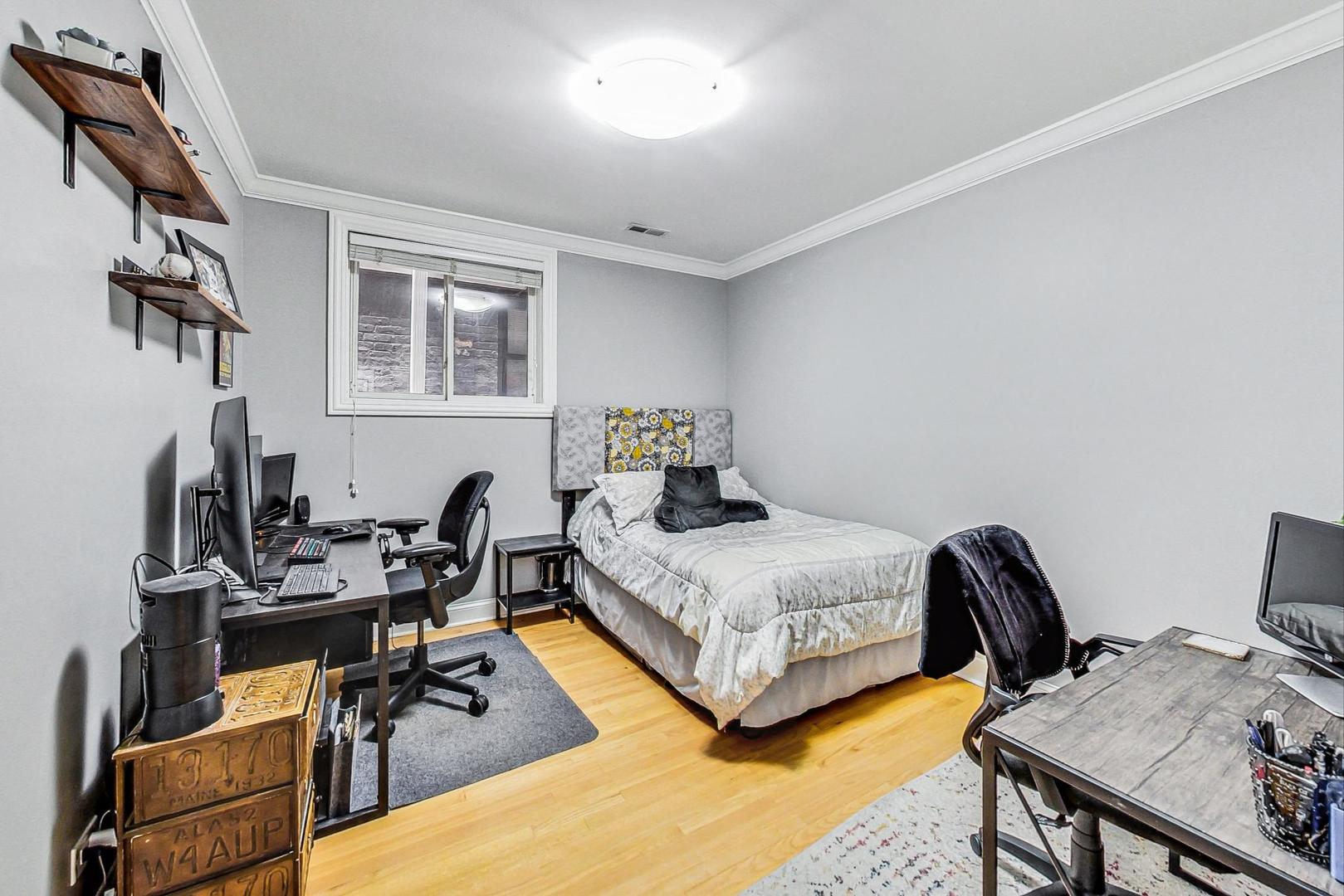 1352 West George Street, Unit T Chicago, IL 60657 - Photo 16 of 23 Gallery Image 16