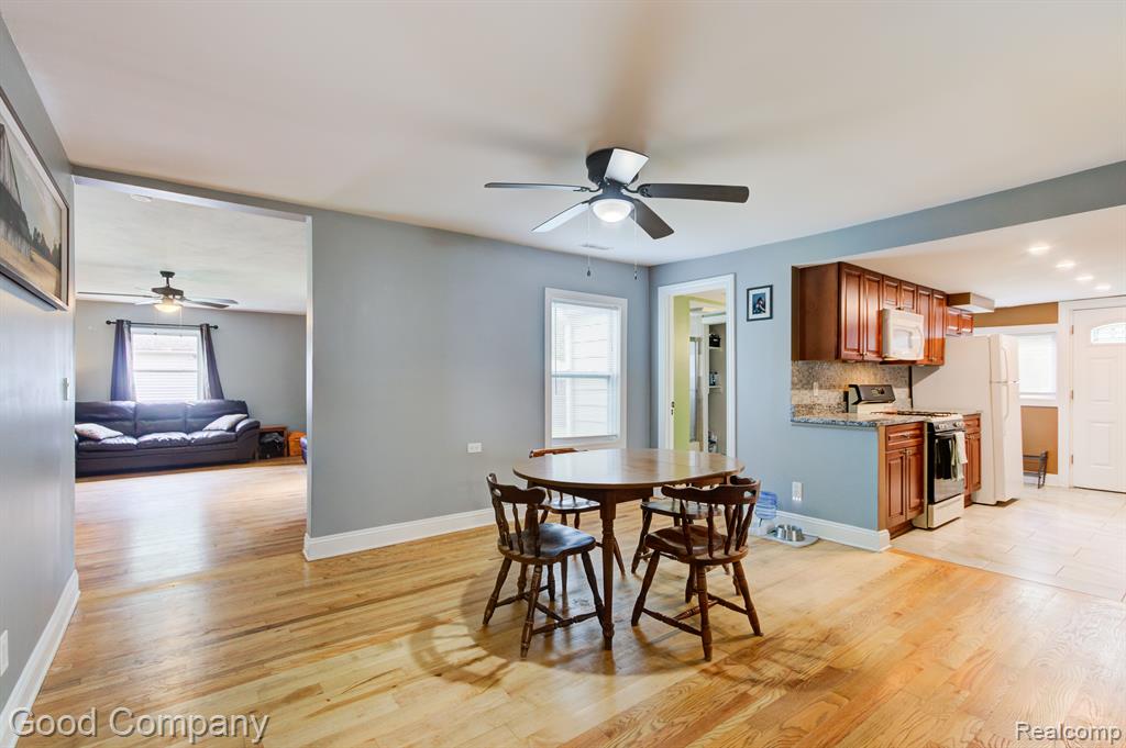 26280 Wolverine Street Madison Heights, MI 48071 - Photo 9 of 36
