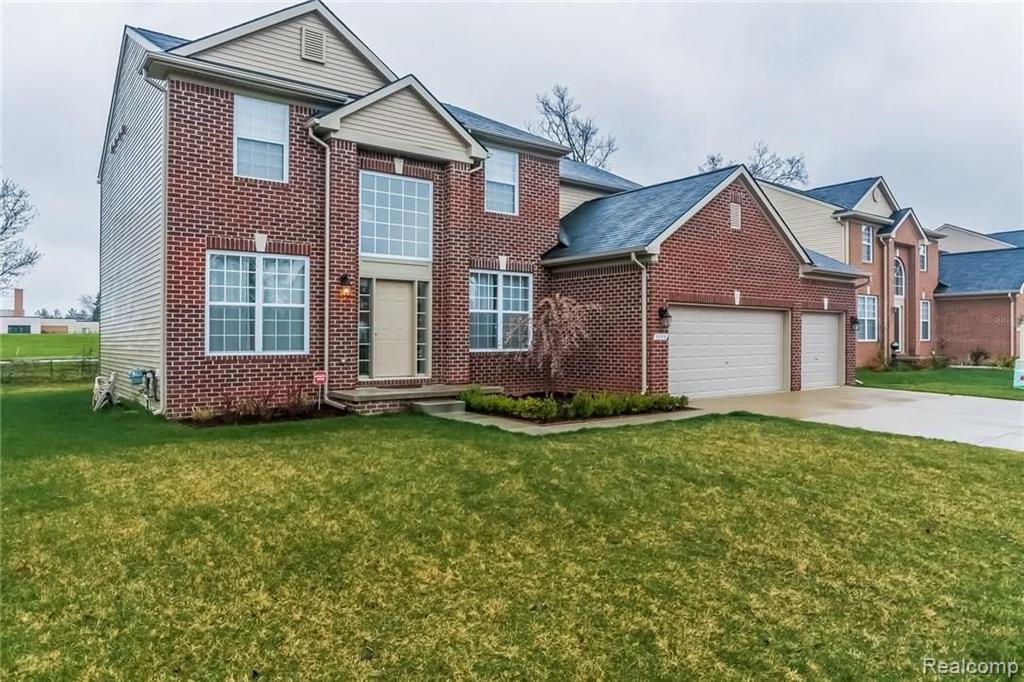 3058 Fantail Court Rochester Hills, MI 48309 - Photo 2 of 43