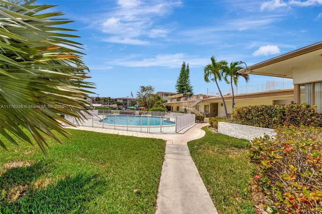 $89,900 | 16900 Northeast 14th Avenue, Unit 314, Miami, FL 33162