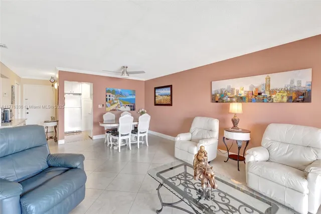 $89,900 | 16900 Northeast 14th Avenue, Unit 314, Miami, FL 33162