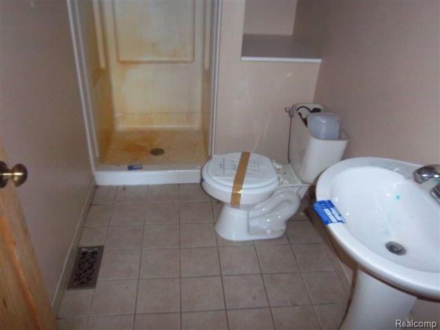 16159 Donald Road Capac, MI 48014 - Photo 8 of 10 Bedroom 3