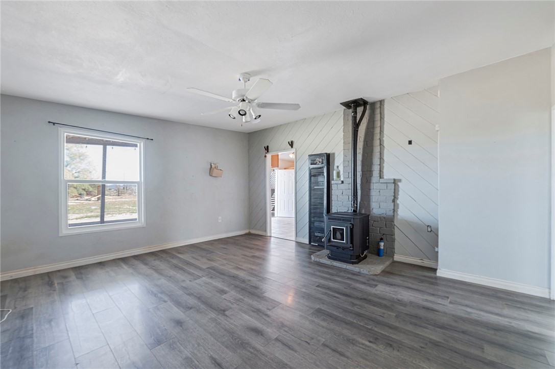 47631 Valley Center Road Newberry Springs, CA 92365 - Photo 11 of 40