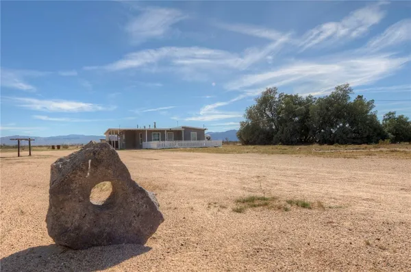 $225,000 | 47631 Valley Center Road, Newberry Springs, CA 92365