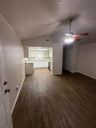 $684,900 | 1405 East Cypress Avenue, Reedley, CA 93654