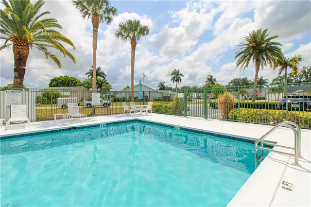 $3,830 | 470 St Andrews Boulevard, Naples, FL 34113