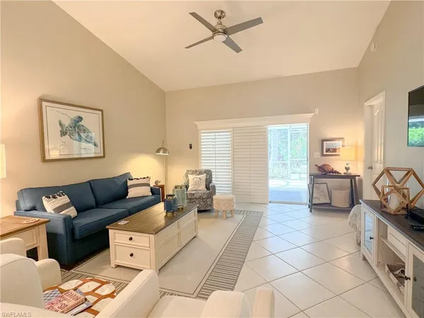 $3,830 | 470 St Andrews Boulevard, Naples, FL 34113