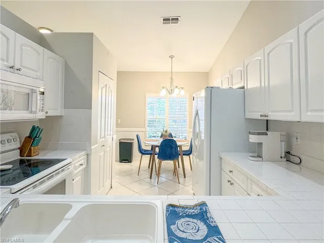 $3,830 | 470 St Andrews Boulevard, Naples, FL 34113