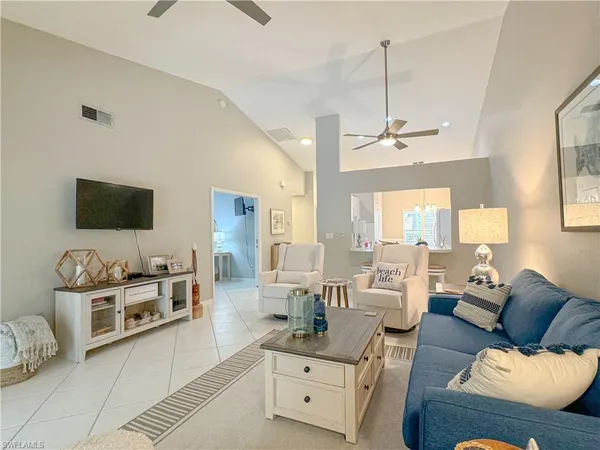 $3,830 | 470 St Andrews Boulevard, Naples, FL 34113