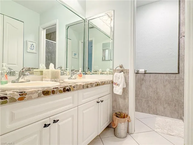 $3,830 | 470 St Andrews Boulevard, Naples, FL 34113