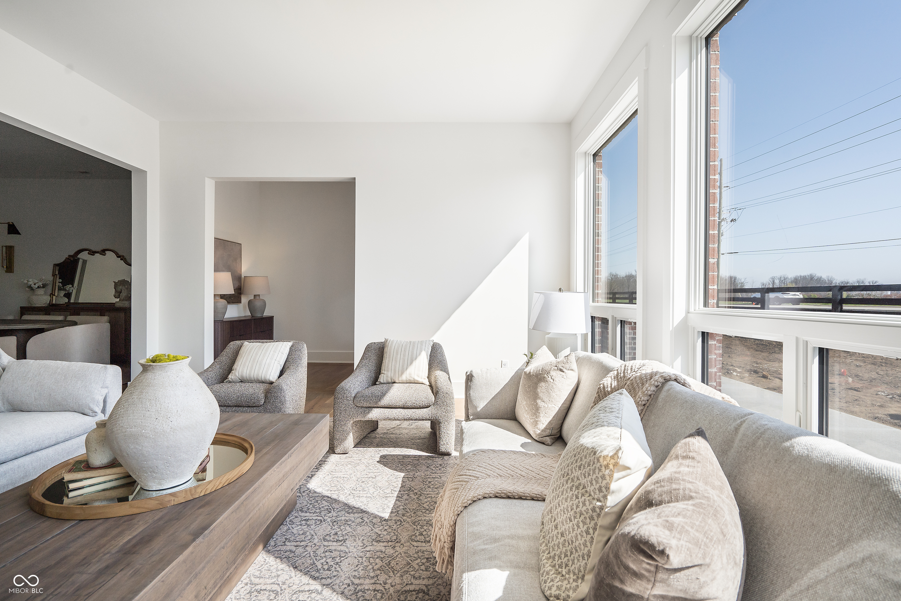 11896 Spring Mill Road Carmel, IN 46032 - Photo 9 of 52