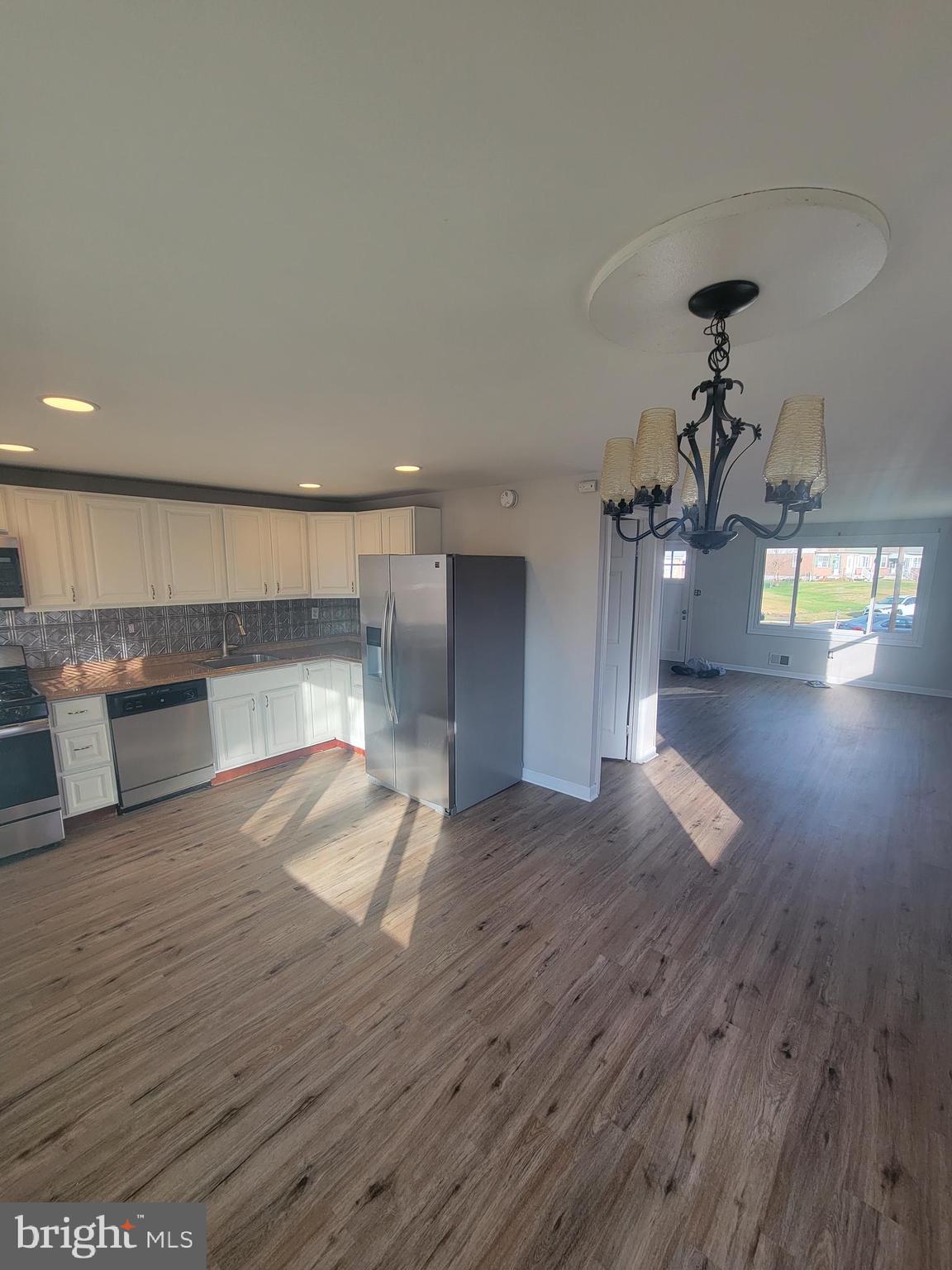 3225 Ryerson Circle Halethorpe, MD 21227 - Photo 19 of 43