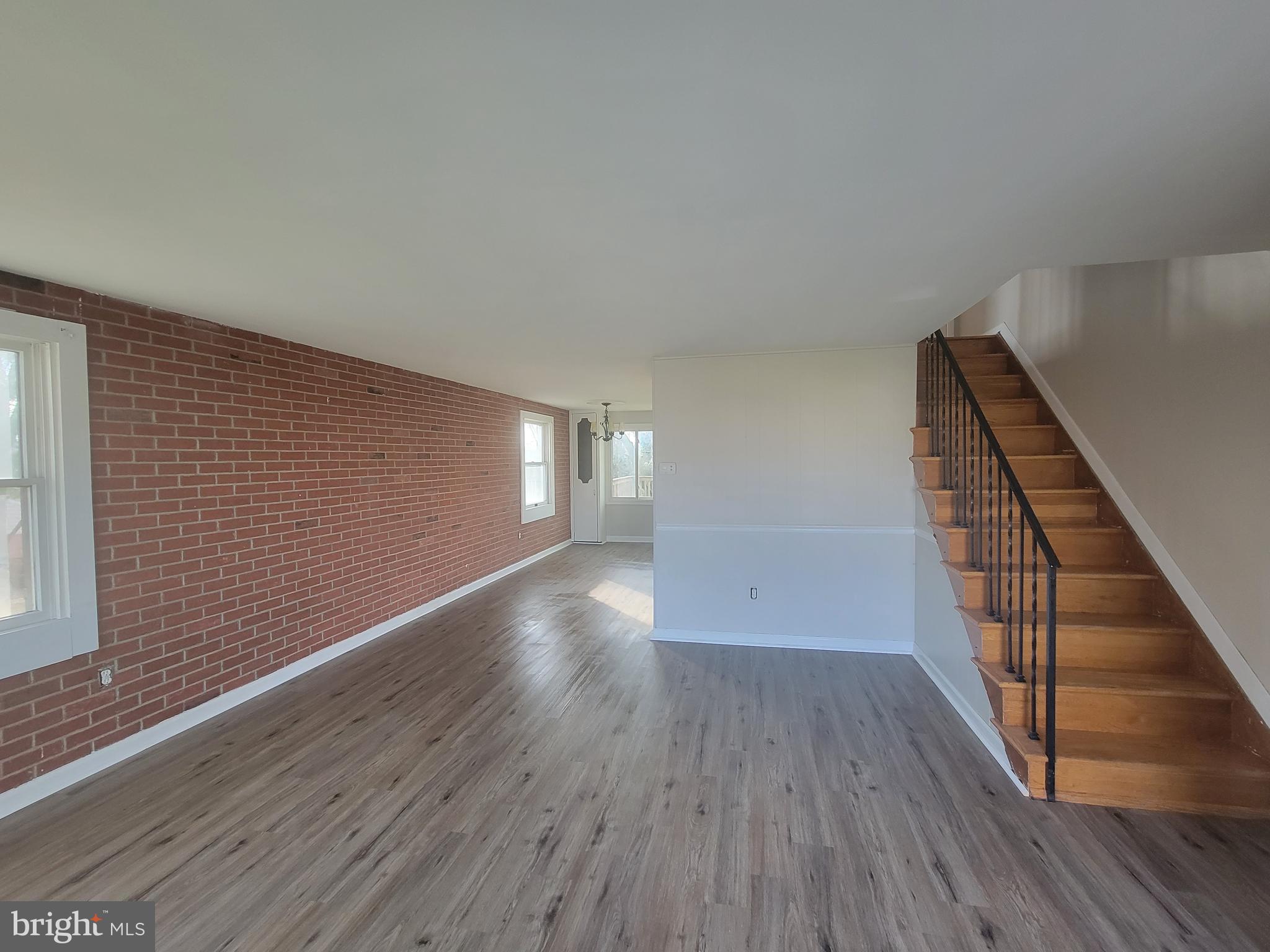 3225 Ryerson Circle Halethorpe, MD 21227 - Photo 3 of 43