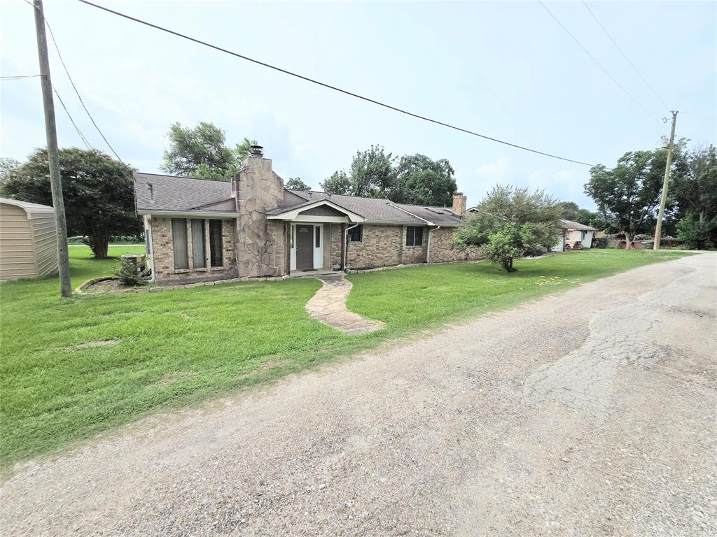 31 Clearview Point Blank, TX 77364 - Photo 3 of 33