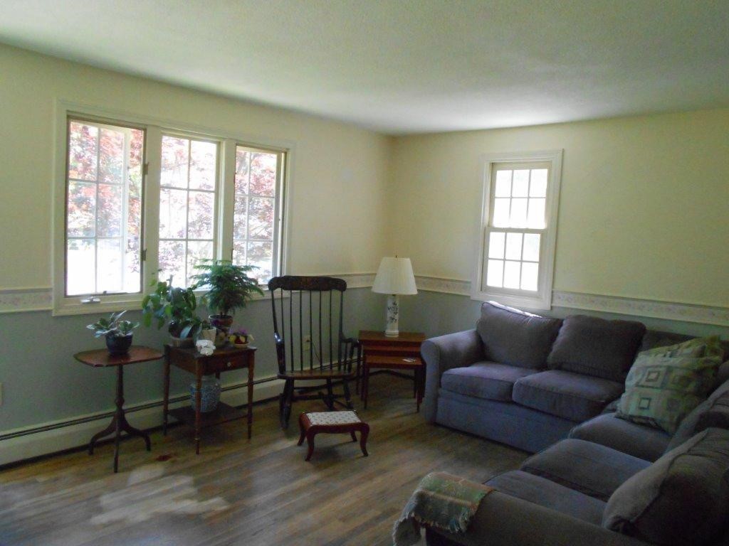 8 Joppa Road Merrimack, NH 03054 - Photo 6 of 12