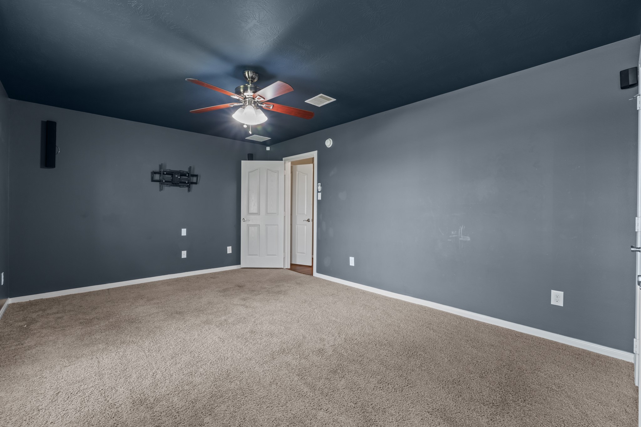 28027 Trade Wind Court Rosharon, TX 77583 - Photo 23 of 37 Gallery Image 23