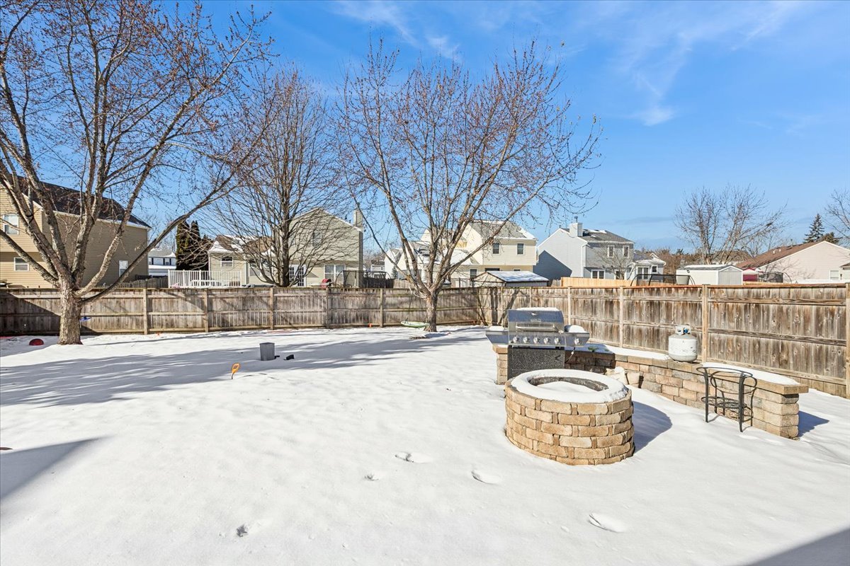 1405 Regency Lane Round Lake, IL 60073 - Photo 20 of 21