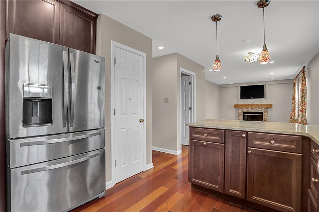 7668 Willow Ridge Fishers, IN 46038 - Photo 17 of 59 Gallery Image 17