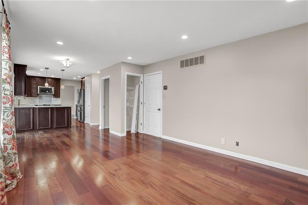 7668 Willow Ridge Fishers, IN 46038 - Photo 22 of 59 Gallery Image 22